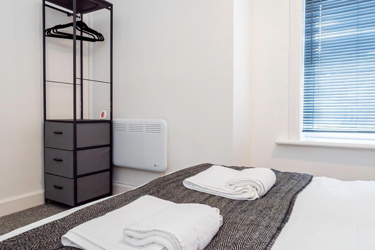 City Centre 3 Bed 8 Guest Parking Near Mayflower Southampton Eksteriør billede